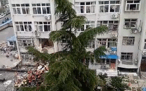突發(fā)！青島一居民樓發(fā)生爆燃！已造1人死亡，7人受傷！3公里外有震感…