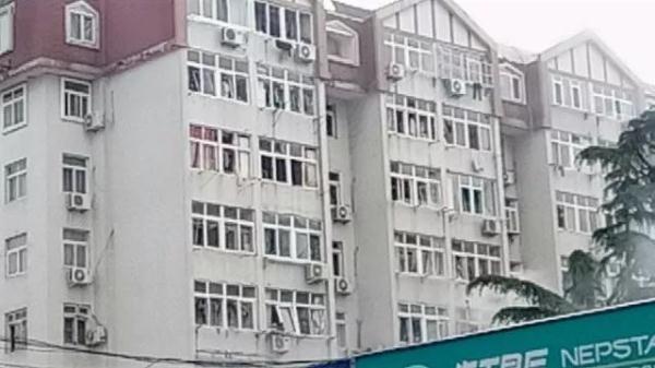 突發(fā)！青島一居民樓發(fā)生爆燃！已造1人死亡，7人受傷！3公里外有震感…