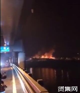 大連氣罐車(chē)爆炸:西崗區(qū)2臺(tái)10噸液化天然氣罐車(chē)為出租車(chē)充氣時(shí)泄漏發(fā)生爆炸起火 大連氣罐車(chē)爆炸:西崗區(qū)2臺(tái)10噸液化天然氣罐車(chē)為出租車(chē)充氣時(shí)泄漏發(fā)生爆炸起火